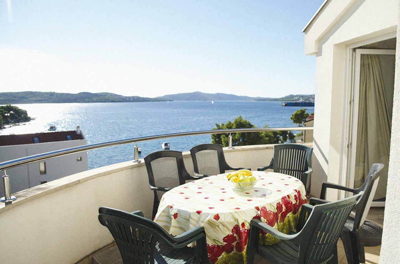 Apartament Mars Trogir Zewnętrze zdjęcie